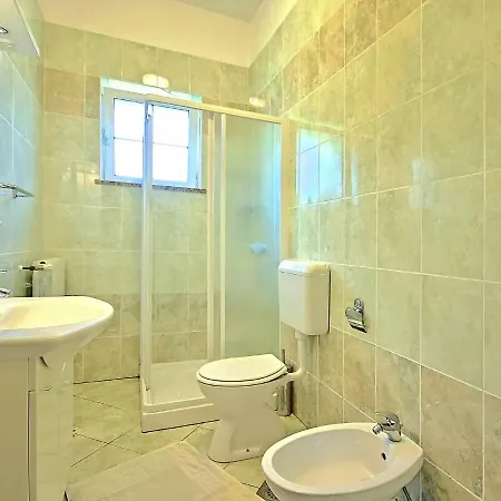 Nino-5 Apartament Poreč